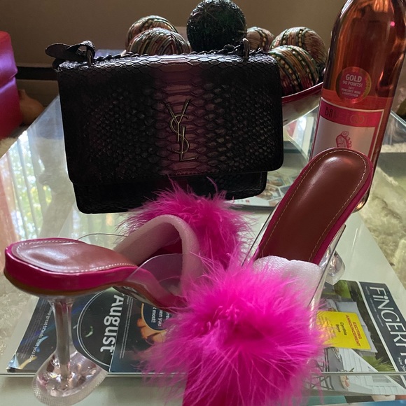 Sandals - Picture 4 of 7